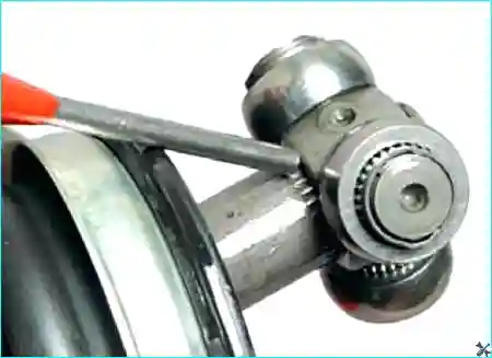 Renault Ремонт шарниров равных угловых скоростей Renault Logan