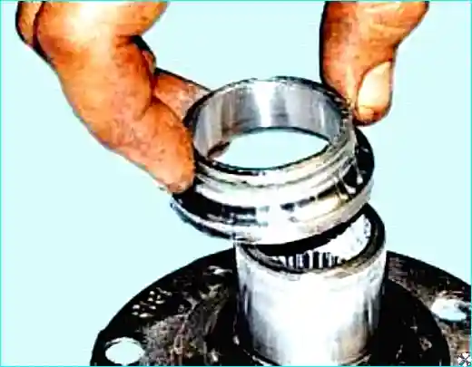 Renault Замена подшипника передней ступицы Renault Logan