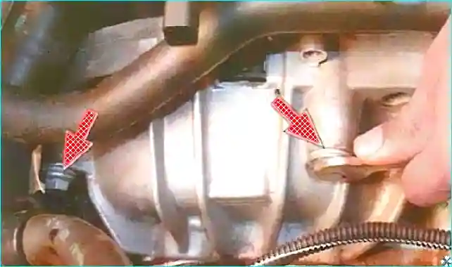 Renault Как снять и установить КПП на Renault Logan