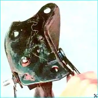 Renault Замена балки задней подвески Renault Logan