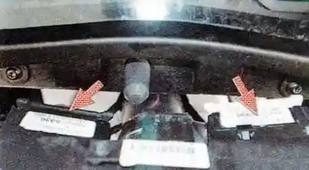 Снятие и проверка подрулевых переключателей Рено Сандеро