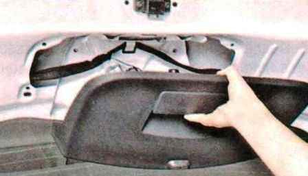 Reparación de puerta trasera Renault Sandero