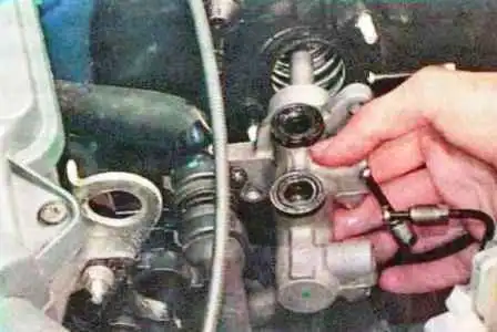 Reemplazo del cilindro maestro de freno y amplificador de vacío para Renault Sandero