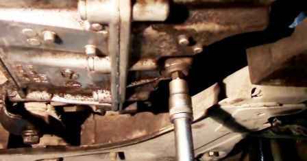 Cómo control y llenado de aceite en transmisión automática Renault Sandero