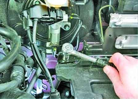 How to replace Hyundai Solaris powerplant mounts from 2011