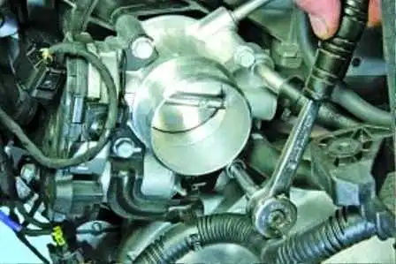 Дроссель жинағы мен газ педалі Hyundai Solaris