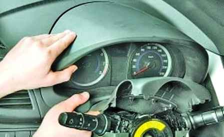 How to remove the Hyundai Solaris instrument cluster