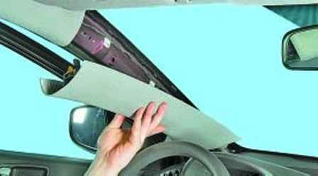 How to remove the dashboard of a Hyundai Solaris car