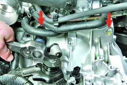 How to remove the Hyundai Solaris manual transmission