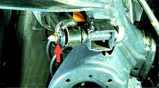 Замена амортизаторов и пружин задней подвески Hyundai Solaris