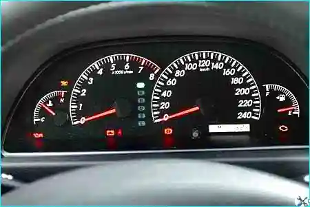 Снятие и установка комбинации приборов автомобиля