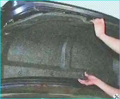 Снятие и установка деталей багажника
