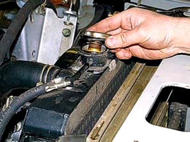 UAZ engine coolant replacement