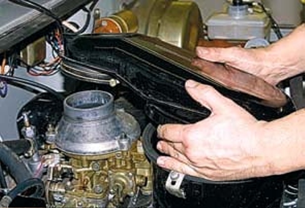 Заміна фільтрів паливної системи УАЗ-3151, -31512, -31514, -31519