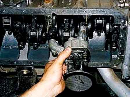 Removal and installation of UAZ oil system elements