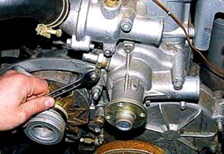 How to replace the viscous fan coupling and coolant pump UAZ