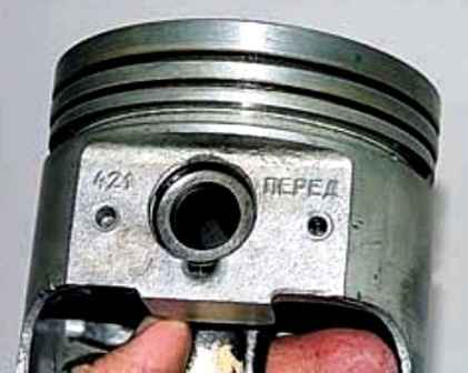 How to assemble a UAZ connecting rod and piston group