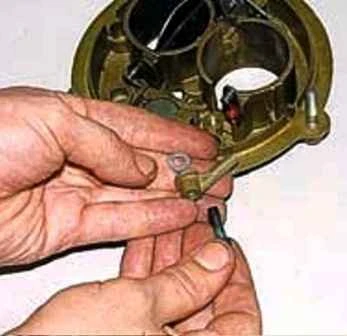 How to disassemble the carburetor K-151 UAZ