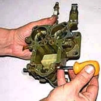 How to disassemble the carburetor K-151 UAZ