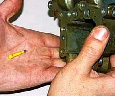 How to disassemble the carburetor K-151 UAZ