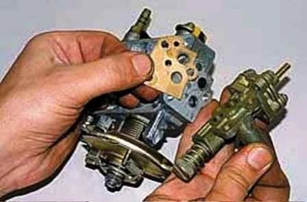 How to disassemble the carburetor K-151 UAZ