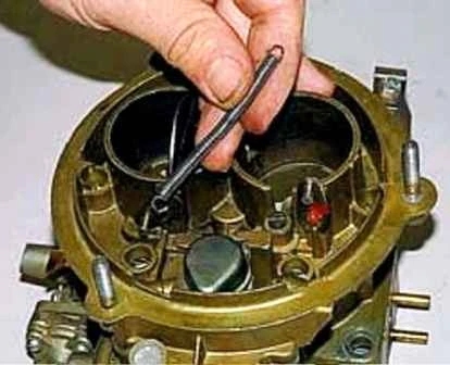 How to disassemble the carburetor K-151 UAZ