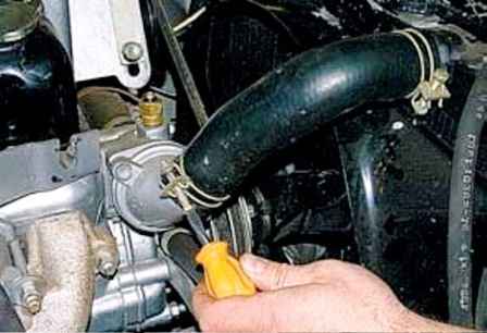 How to replace the thermostat and coolant sensors UAZ