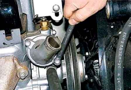 How to replace the thermostat and coolant sensors UAZ