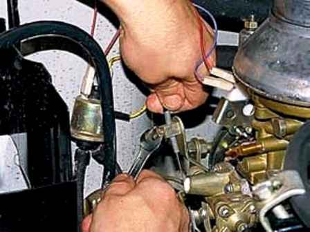 UAZ car carburetor dampers adjustment