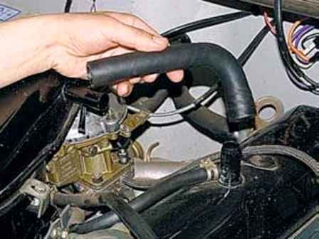 How to adjust the UAZ car engine valve clearances