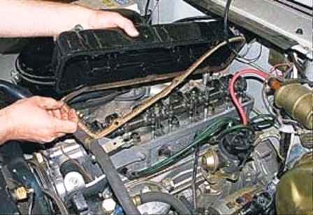 How to adjust the UAZ car engine valve clearances