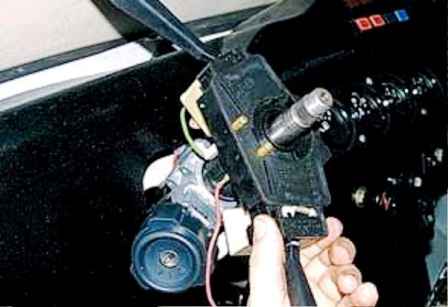 How to replace the paddle shifters of a UAZ car