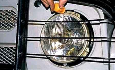 Adjustment, replacement and repair of UAZ car headlights