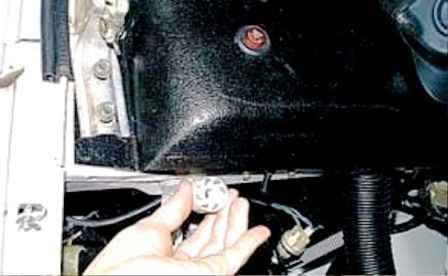  How to remove the switches and switches of the UAZ car