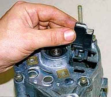 Repair of UAZ vehicle alternator