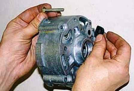 Repair of UAZ vehicle alternator