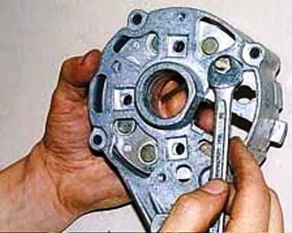 Repair of UAZ vehicle alternator