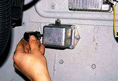 Design feature of the UAZ ignition system