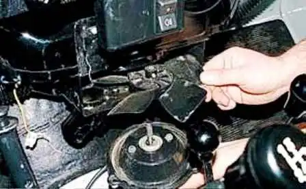 How to replace UAZ car heater elements