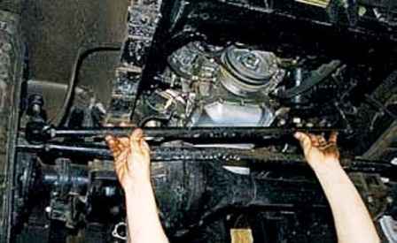 УАЗ автокөлігінің рульдік штангаларына техникалық қызмет көрсету және жөндеу
