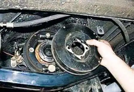 УАЗ автотұрақ тежегішін жөндеу