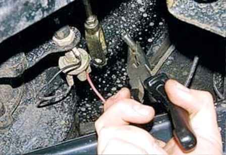UAZ car parking brake repair