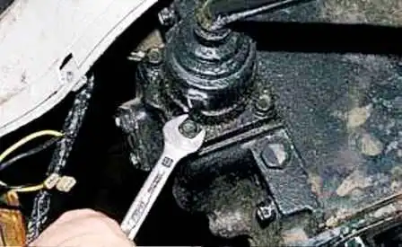 Як зняти та встановити коробку передач автомобіля УАЗ