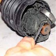 Removal and repair of rear wheel drives Renault Duster