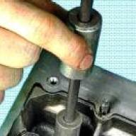 Replacing valve stem seals Renault Duster