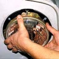 Adjustment, replacement and repair of headlights of a UAZ-3151, -31512, -31514, -31519 car