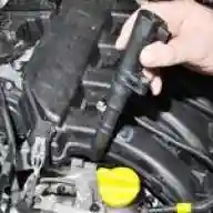 Заміна котушок та свічок запалювання Renault Duster