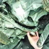 How to remove the manual transmission of a Hyundai Solaris car