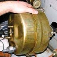 Як замінити вакуумний підсилювач гальм УАЗ-3151, -31512, -31514, -31519