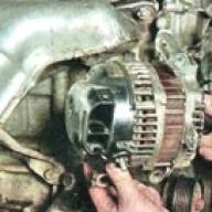 Як замінити генератор автомобіля Mazda 6